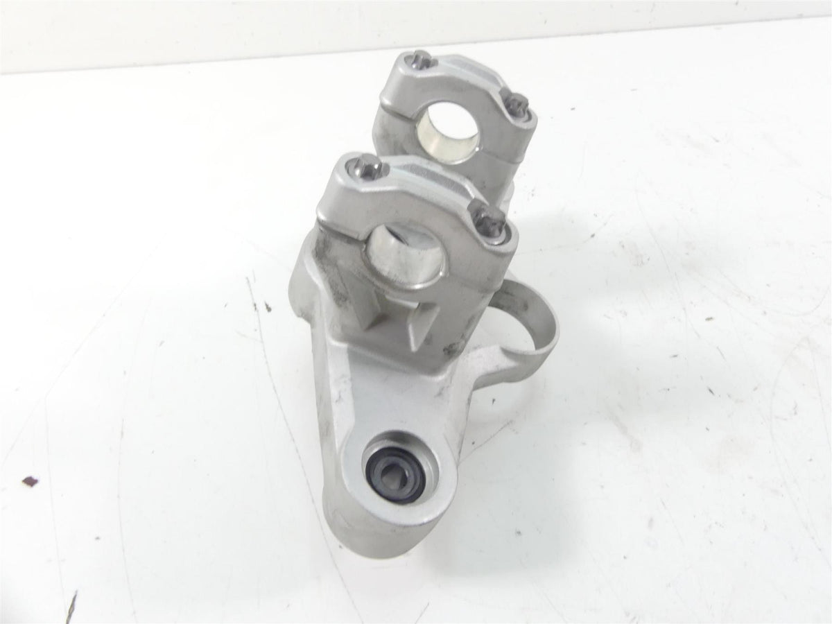2008 BMW R1200GS K25 Upper Triple Tree Steering Clamp 31427718170 {{ shop.shopifyCountryName }} - Mototech271