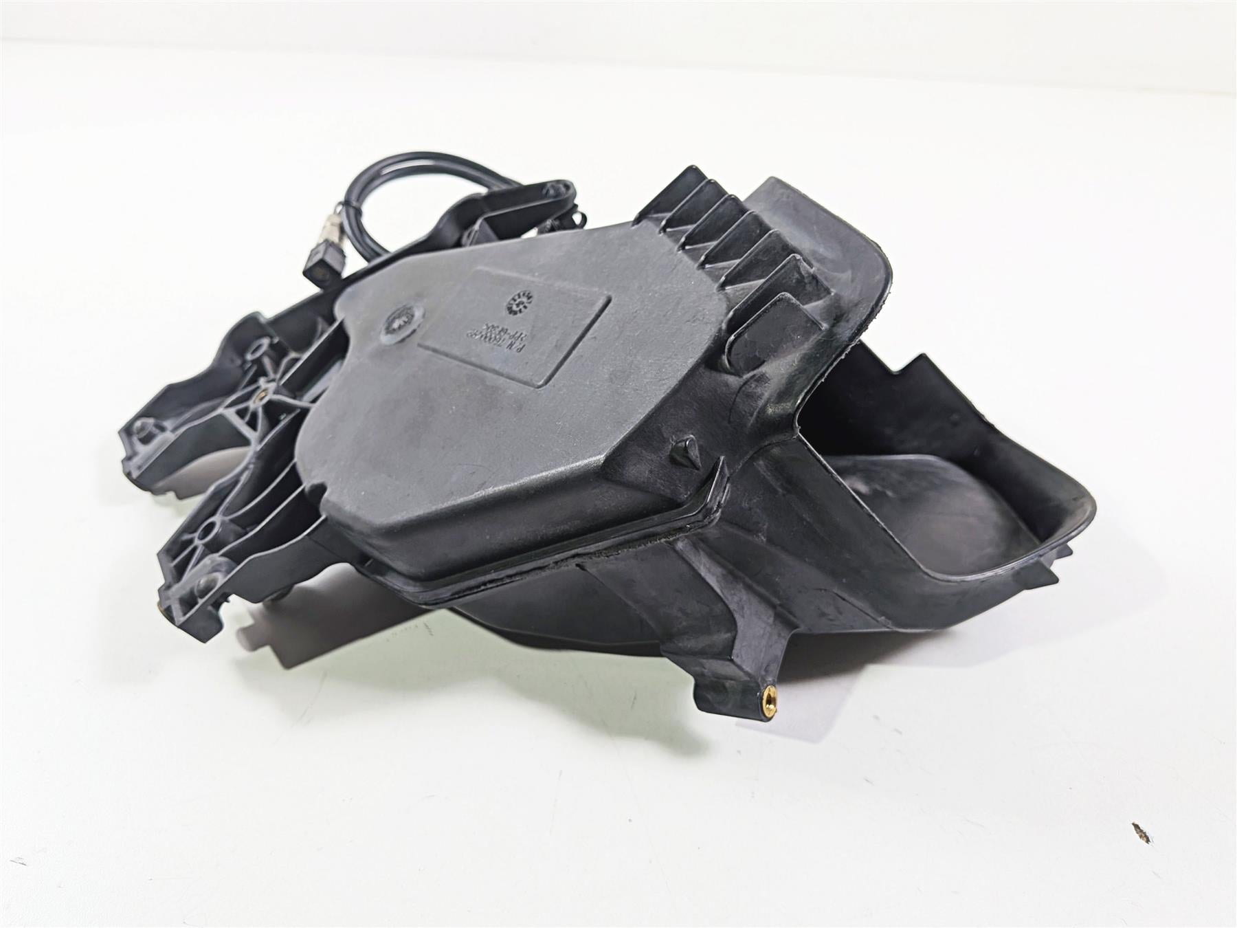 2020 Harley Touring FLTRK Road Glide Media Storage Compartment Right 76000492 {{ shop.shopifyCountryName }} - Mototech271