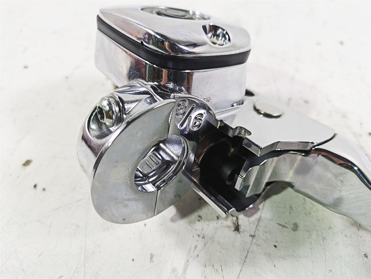 2005 Harley Softail FLSTFSE CVO Fat Boy Front Brake Mstr Cylinder 9/16 44728-05 {{ shop.shopifyCountryName }} - Mototech271