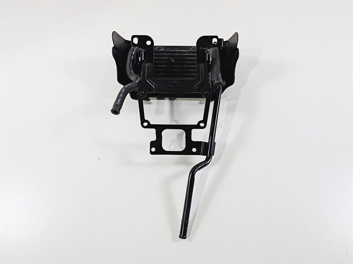 2018 Harley Touring FLHTCU Electra Glide Oil Cooler & Cover & Lines 62700196-Mototech271