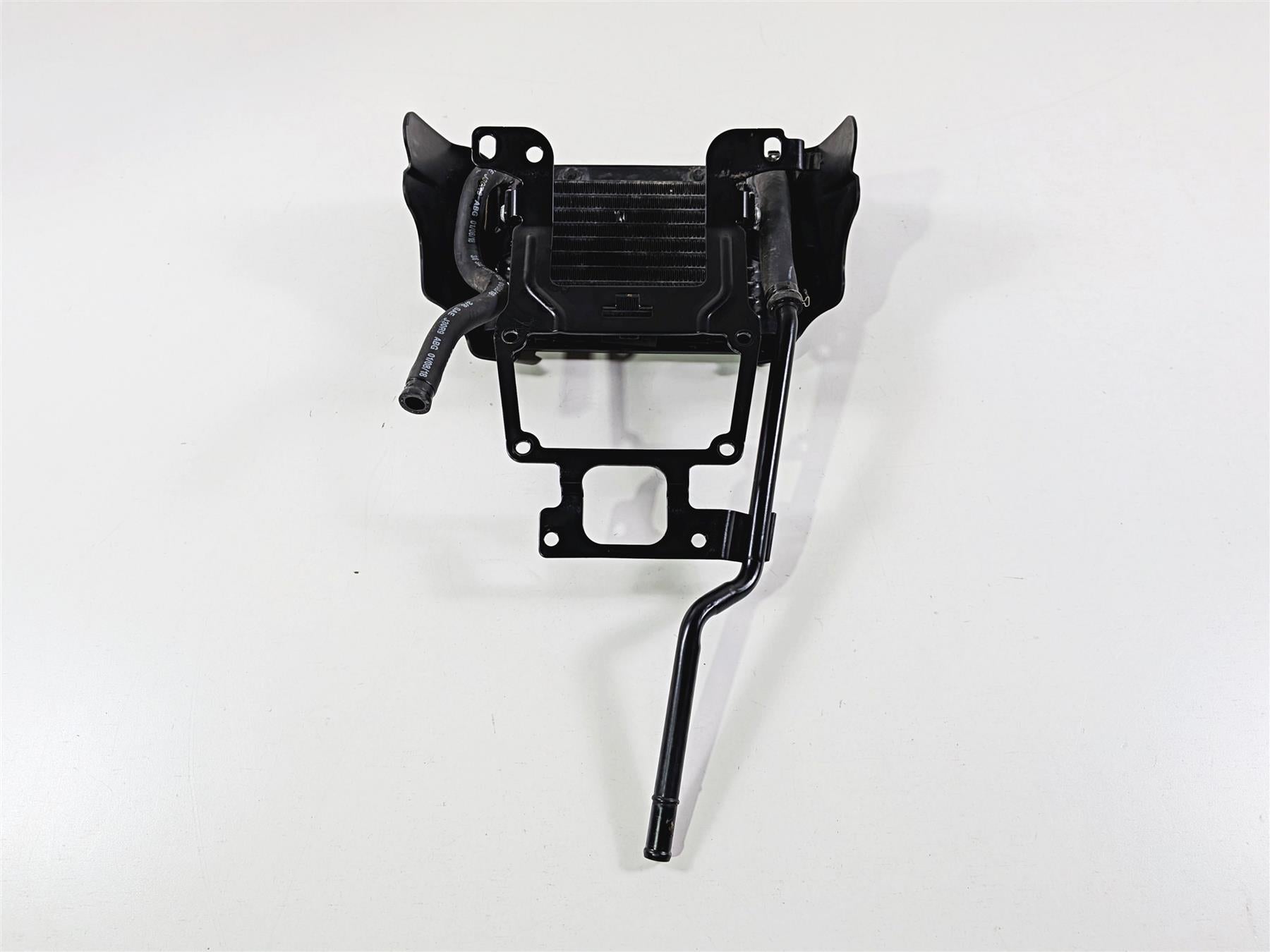 2018 Harley Touring FLHTCU Electra Glide Oil Cooler & Cover & Lines 62700196-Mototech271