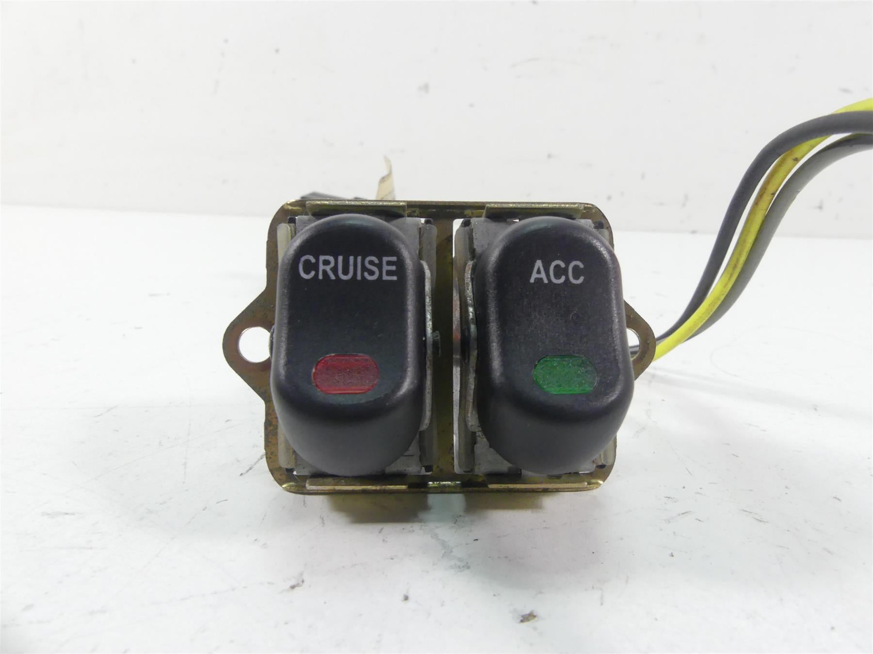 2005 Harley Touring CVO FLHTC SE Electra Glide Auxiliary Switches 70278-04 {{ shop.shopifyCountryName }} - Mototech271