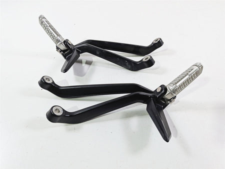 2020 Triumph Street Triple 765RS Rear Passenger Footpeg Set T2088156 T2088157-Mototech271
