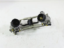 Load image into Gallery viewer, 2016 Moto Guzzi Stelvio 1200 8V NTX Throttle Body Fuel Injection Set 880270
