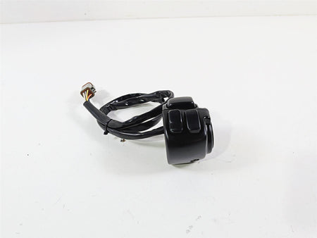 2006 Harley Sportster XL883 Low Left Hand Control Switch 71682-06A 71685-06A {{ shop.shopifyCountryName }} - Mototech271