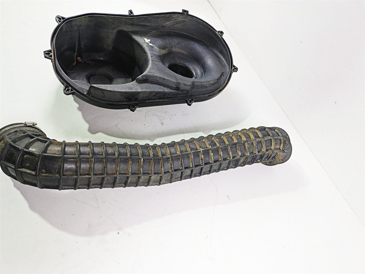 2019 Polaris RZR XP Turbo S Outer Primary Drive Cover & Tube 2637068 {{ shop.shopifyCountryName }} - Mototech271