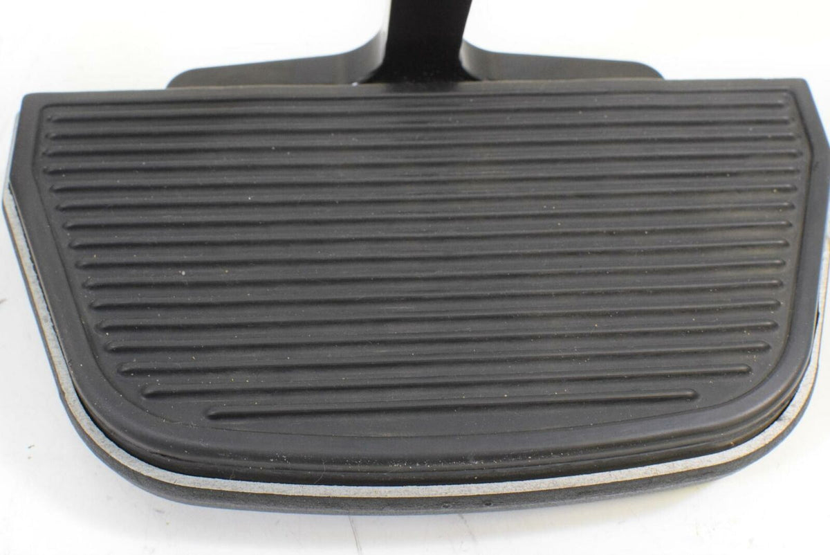 2014 Harley Touring FLHTCU Electra Glide Rear Floorboard Floor Board Set 52719-1 {{ shop.shopifyCountryName }} - Mototech271
