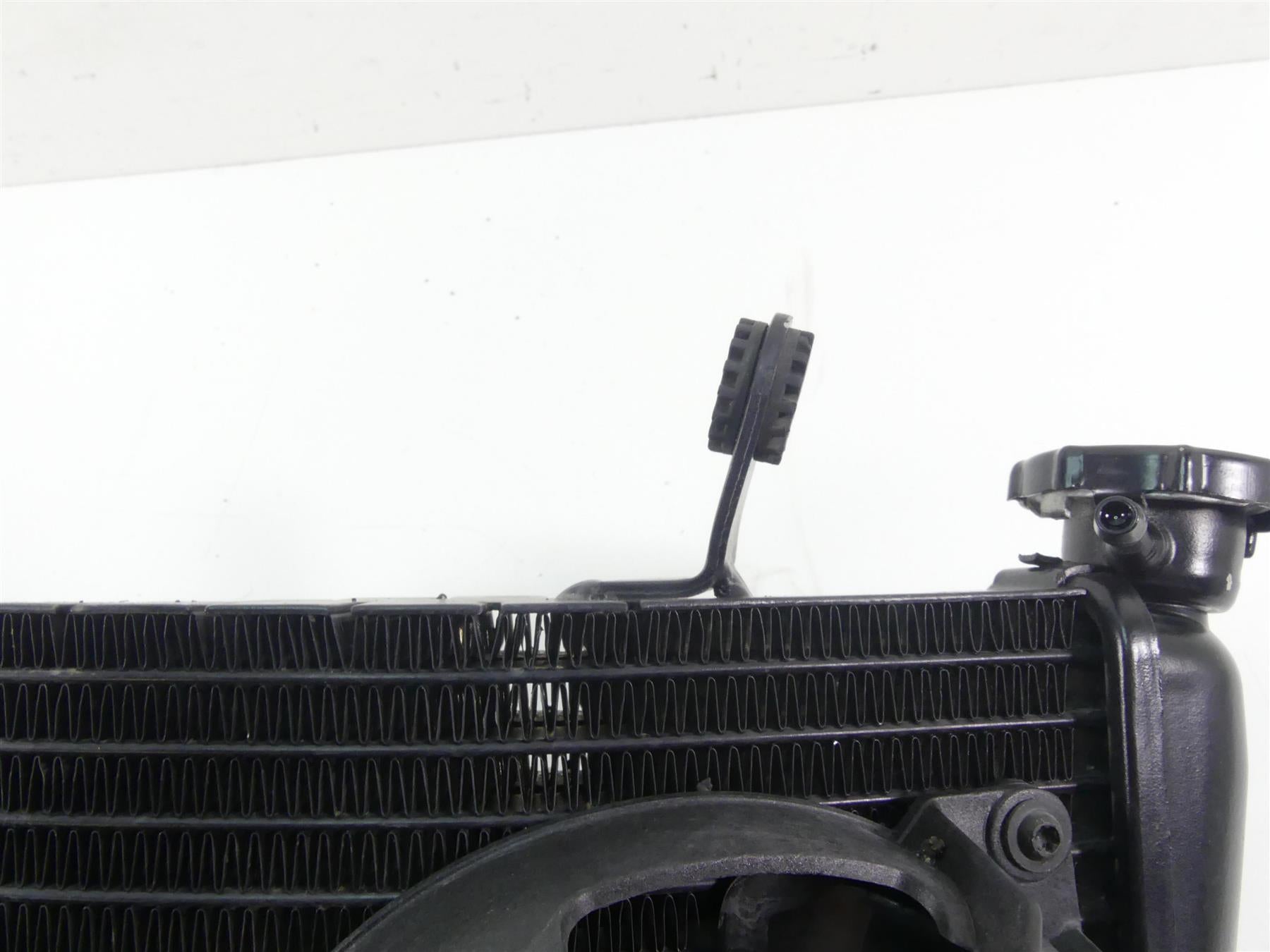 2004 Ducati 999 SBK Radiator Cooler Fan Hoses Set 54840401A {{ shop.shopifyCountryName }} - Mototech271