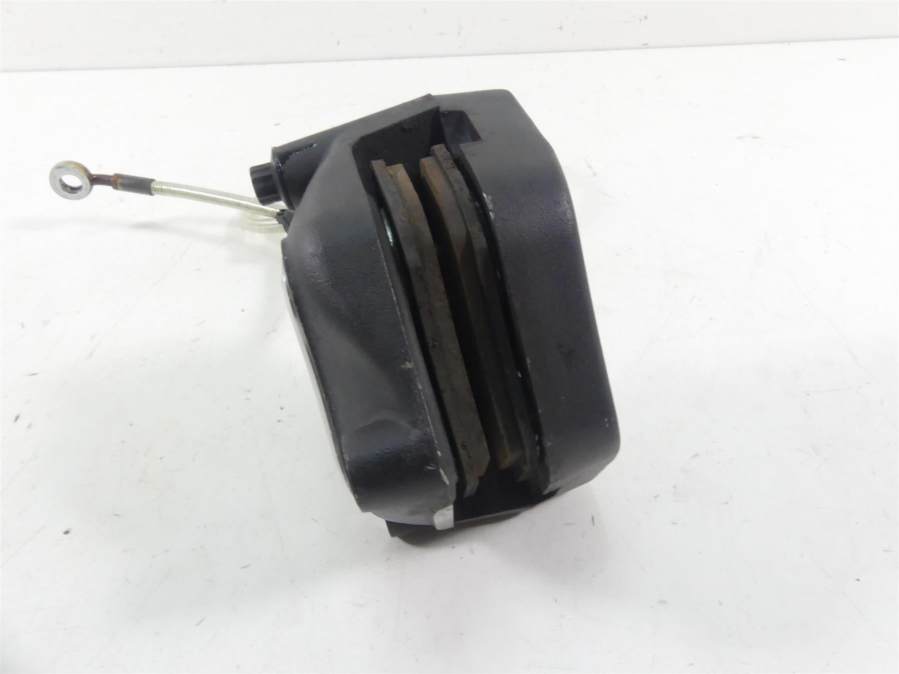 2002 Harley Softail FXSTDI Deuce Front Brake Caliper + Line 44046-00D {{ shop.shopifyCountryName }} - Mototech271