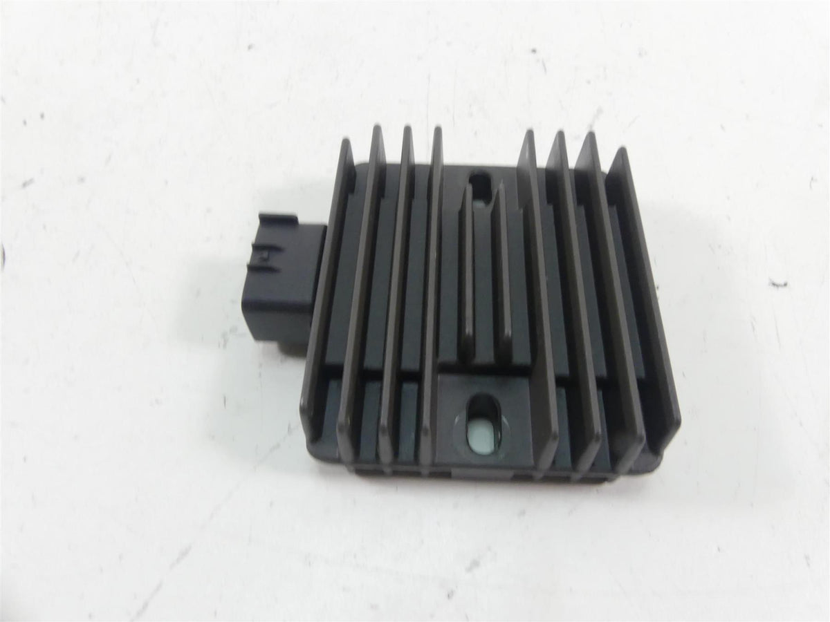 2017 Yamaha Waverunner EX Sport 1050 BS Rectifier Voltage Regulator 6D3-81960-00 {{ shop.shopifyCountryName }} - Mototech271