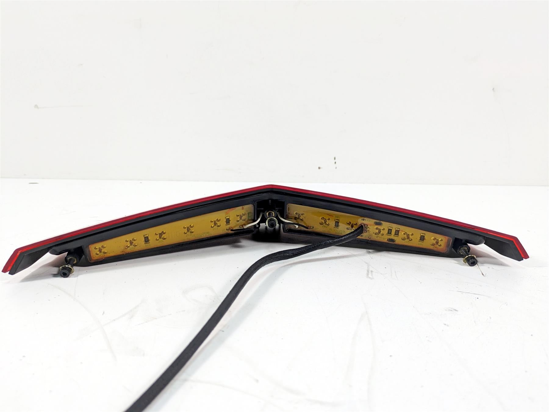 2011 Victory Cross Country Trunk Taillight Rear Light 2411347 {{ shop.shopifyCountryName }} - Mototech271