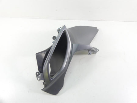2015 BMW R1200RT K52 Left Side Between Leg Knee Fairing Cover 46638533581 {{ shop.shopifyCountryName }} - Mototech271