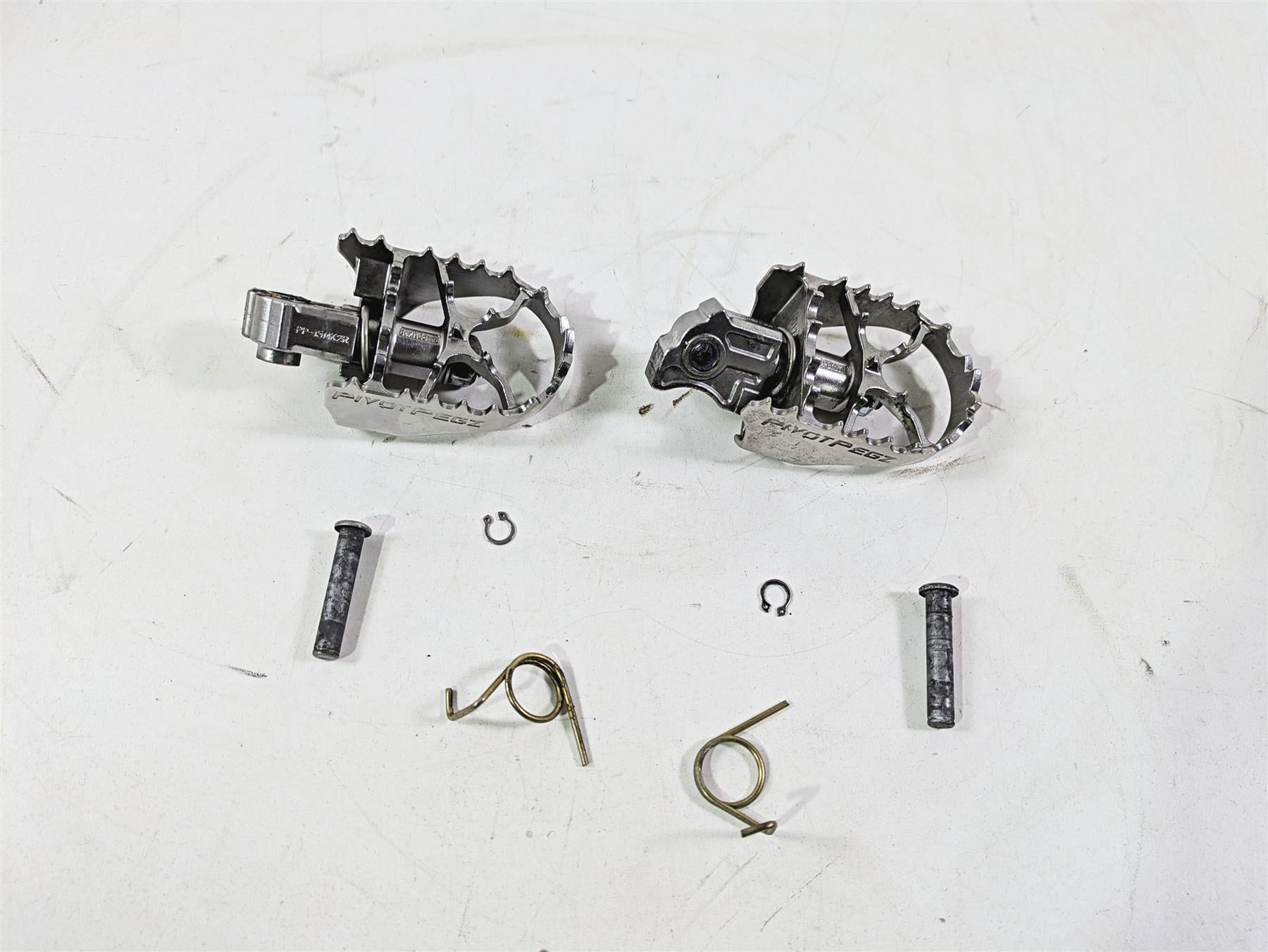 2016 Moto Guzzi Stelvio 1200 8V NTX Pivot Pegz Mk3 Front Foot Peg Set PP-33MK3 | Mototech271