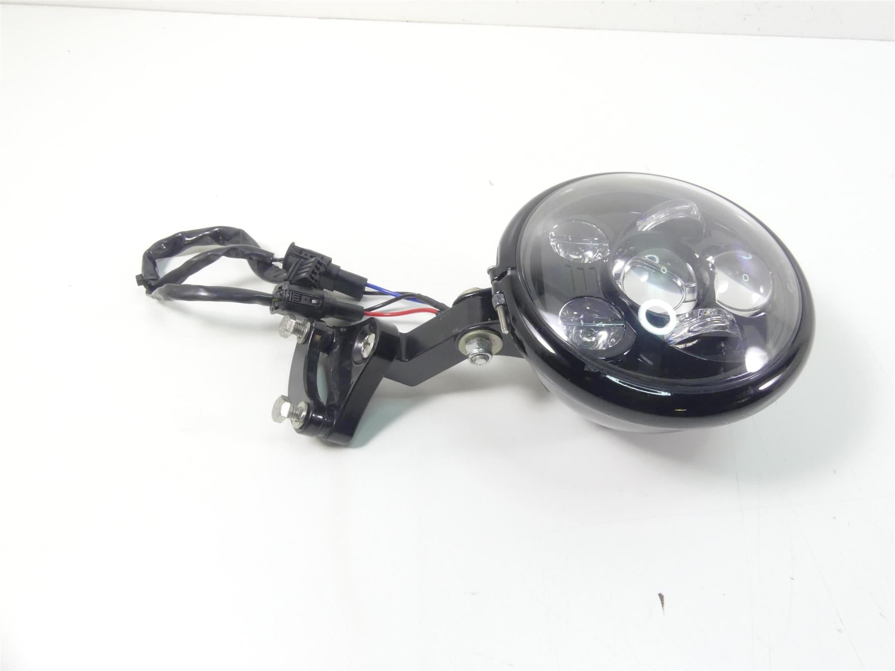 2011 Harley VRSCF Muscle Rod Led Headlight Head Light + Bucket & Custom Mount {{ shop.shopifyCountryName }} - Mototech271