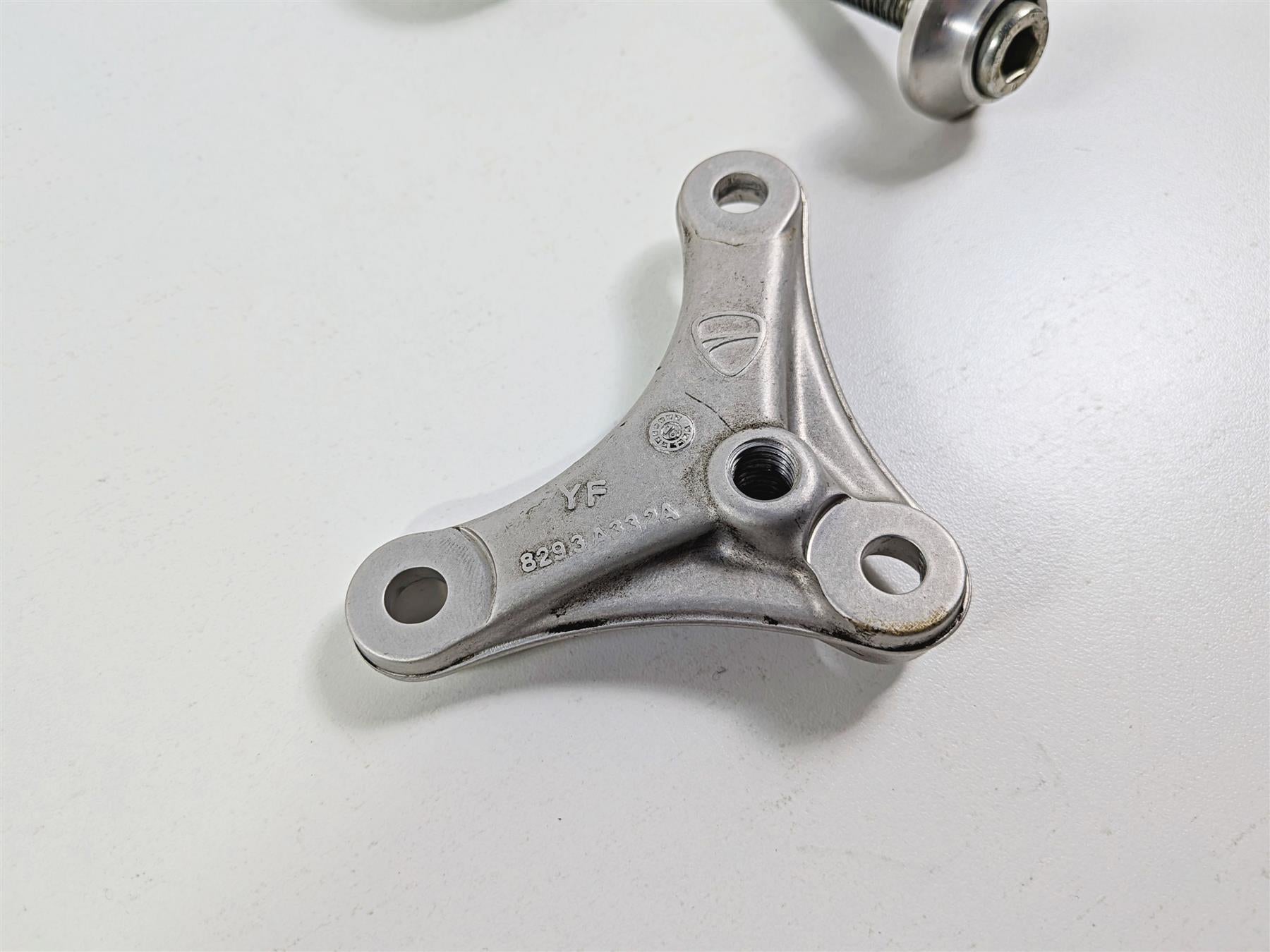2019 Ducati 959 Panigale Straight Rear Shock Damper & Linkage 36521481A {{ shop.shopifyCountryName }} - Mototech271