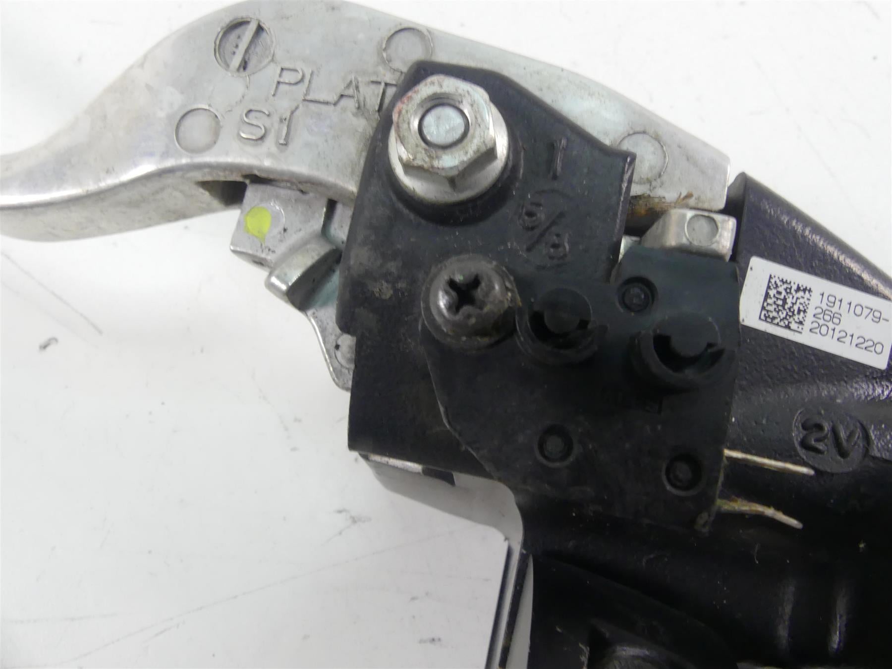 2013 Victory Cross Country Front 5/8 Brake Master Cylinder 1911079 {{ shop.shopifyCountryName }} - Mototech271