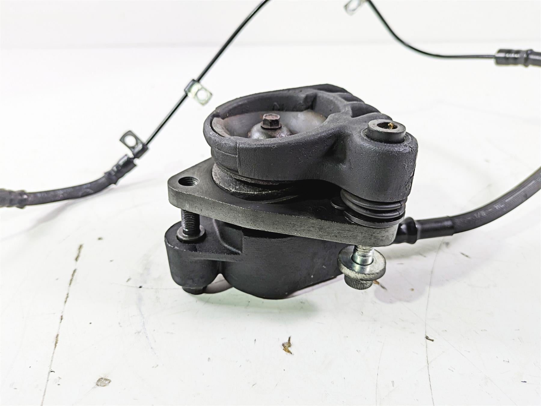 1992 Harley FLSTC Softail Heritage Front Brake Caliper + Line 44046-84B {{ shop.shopifyCountryName }} - Mototech271