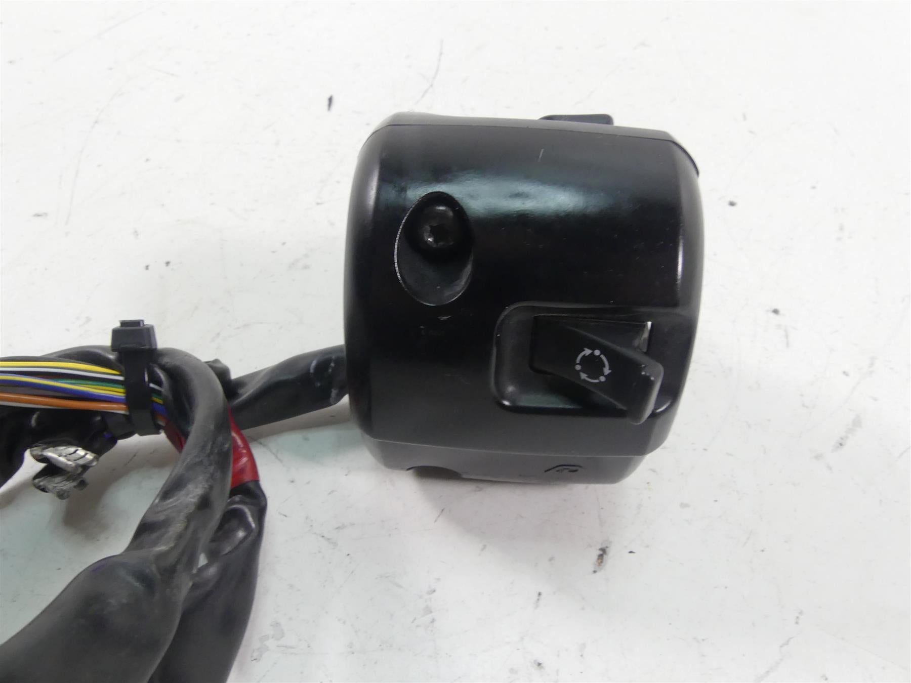 2018 Indian Scout Sixty Left Hand Light Control Switch 4014449 {{ shop.shopifyCountryName }} - Mototech271