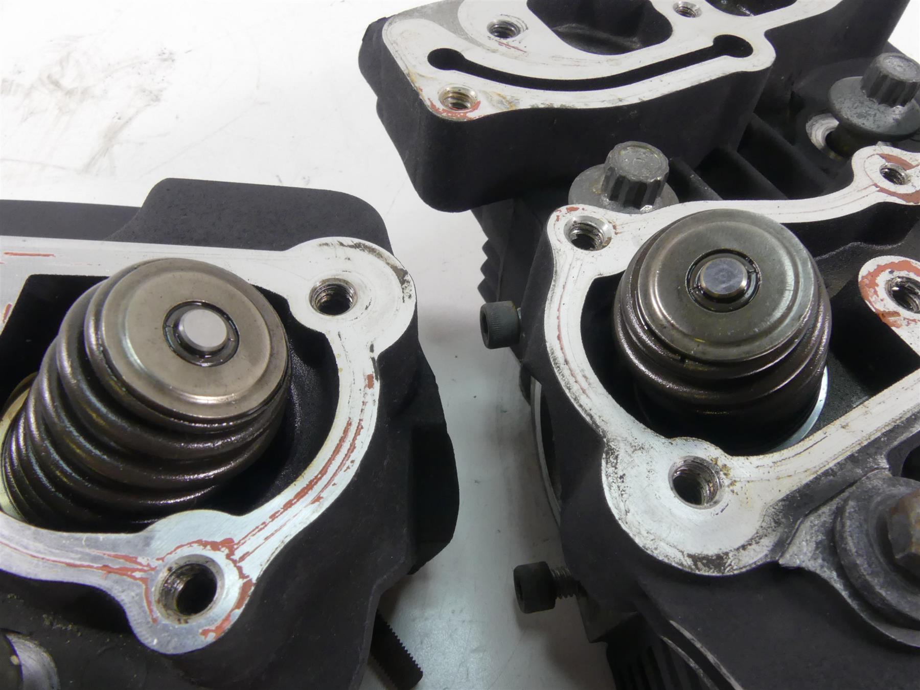 2008 Harley Softail FXSTB Night Train 96ci Cylinderhead Head Set 17178-06A {{ shop.shopifyCountryName }} - Mototech271