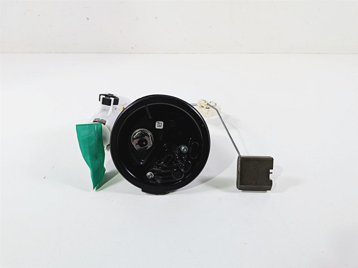 2014 BMW S1000RR K46 Fuel Gas Petrol Pump & Sender - Tested - Video 16147718349 {{ shop.shopifyCountryName }} - Mototech271