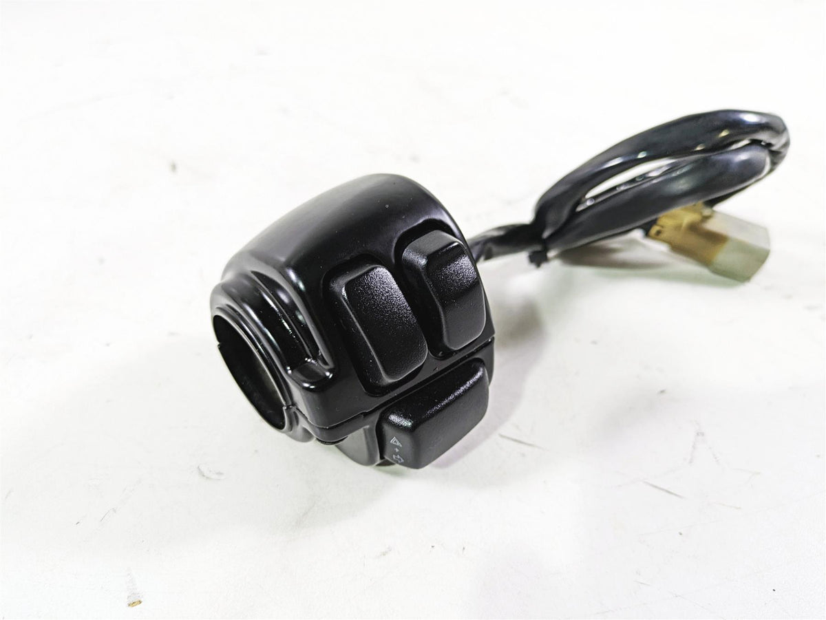2013 Harley VRSCDX Night Rod Sp Left Hand Light Control Switch 71682-06A {{ shop.shopifyCountryName }} - Mototech271