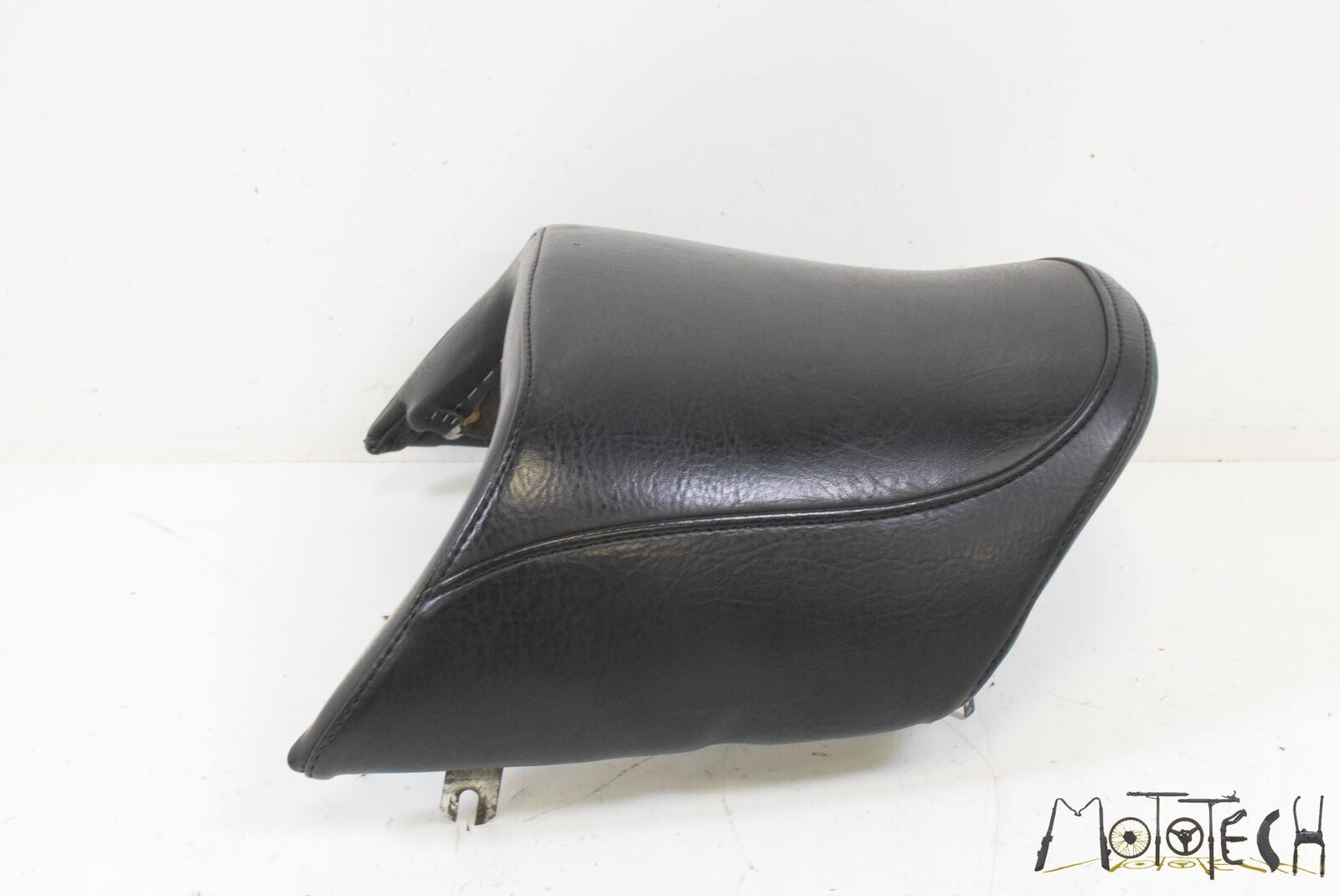 1998 Moto Guzzi V11 1100 California EV Rear Seat Saddle GU03464010 {{ shop.shopifyCountryName }} - Mototech271