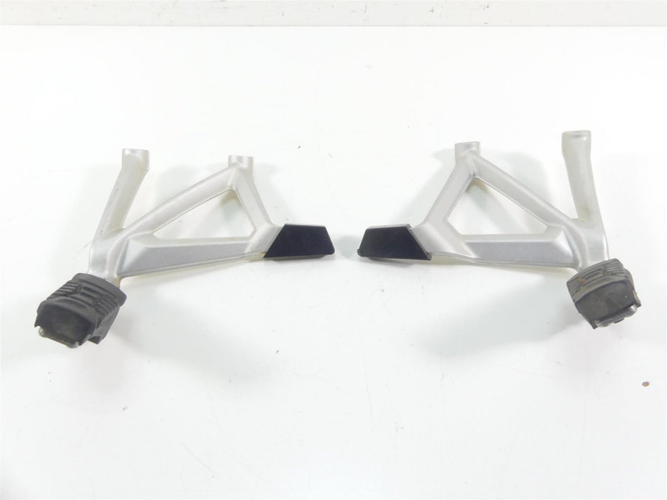 2013 BMW R1200GS GSW K50 Rear Passenger Footpeg Vario Case Set 46718532617 46718532616 {{ shop.shopifyCountryName }} - Mototech271