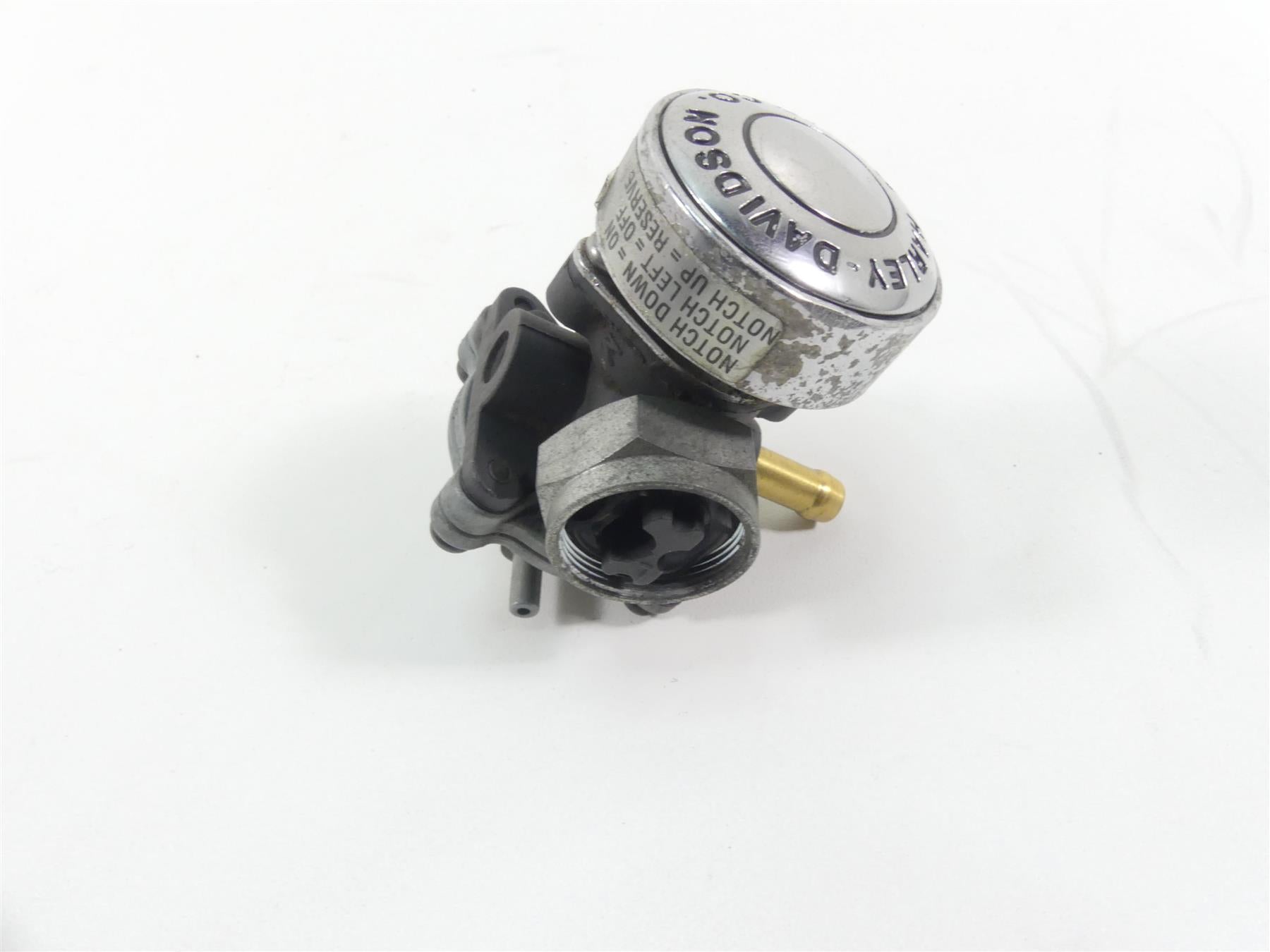 1999 Harley Dyna FXDL Low Rider Fuel Gas Petrol Valve Petcock 61338-94D {{ shop.shopifyCountryName }} - Mototech271