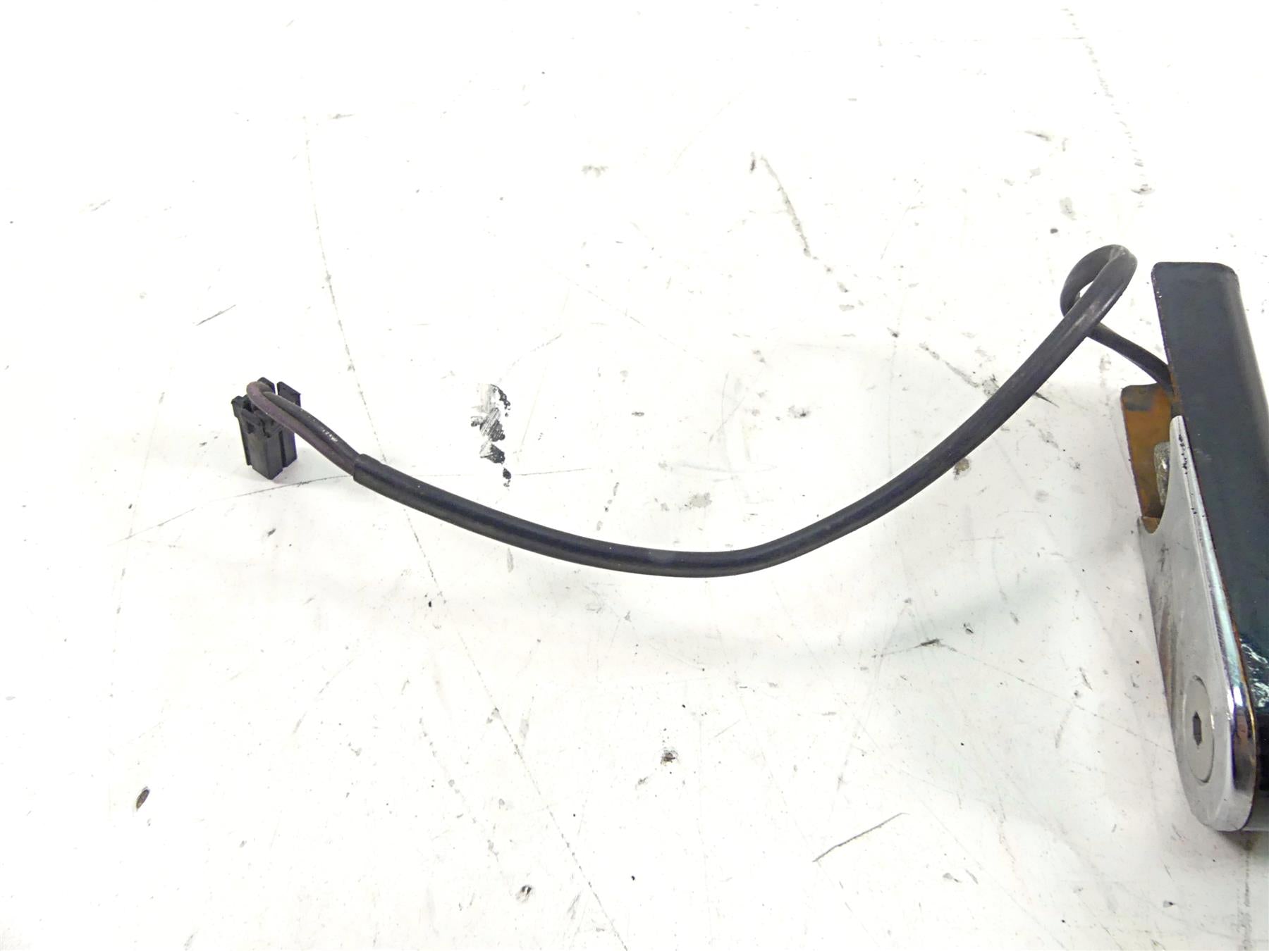 2013 Harley Softail FLSTFB Fat Boy Lo Rear Blinker Turn Signal Set 69935-08 {{ shop.shopifyCountryName }} - Mototech271