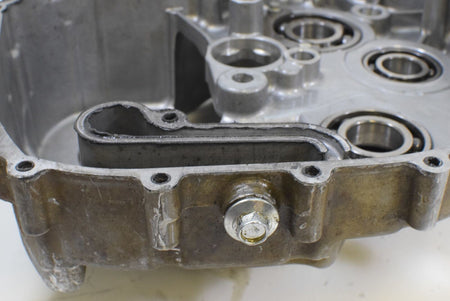 2016 Yamaha YXZ1000 R EPS Transfer Transmission Case Housing Set 2HC-17541-00-00 {{ shop.shopifyCountryName }} - Mototech271