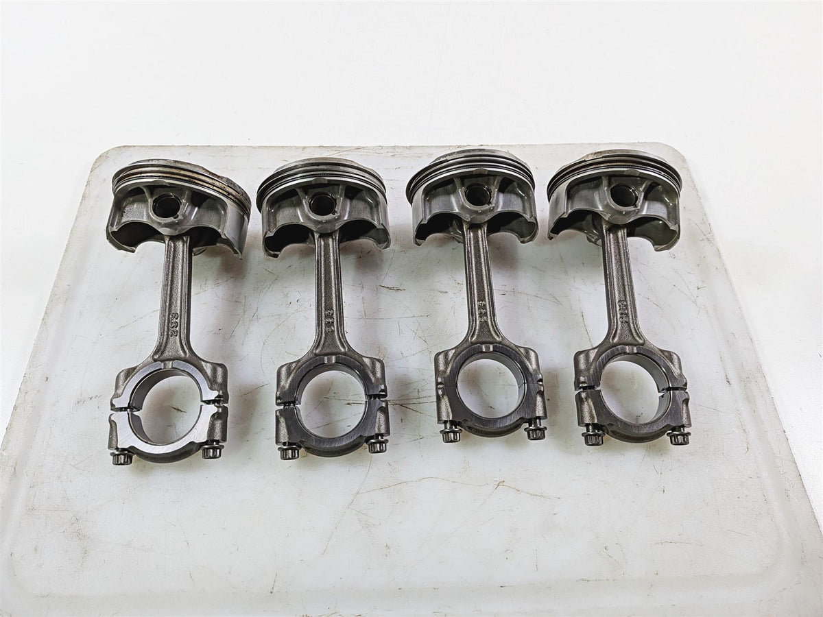 2009 Yamaha VMX17 V-Max 1700 Piston Connecting Rod Set 2S3-11650-00 2S3-11631-00-Mototech271