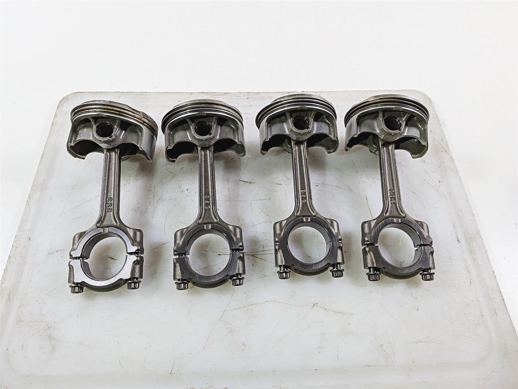 2009 Yamaha VMX17 V-Max 1700 Piston Connecting Rod Set 2S3-11650-00 2S3-11631-00-Mototech271