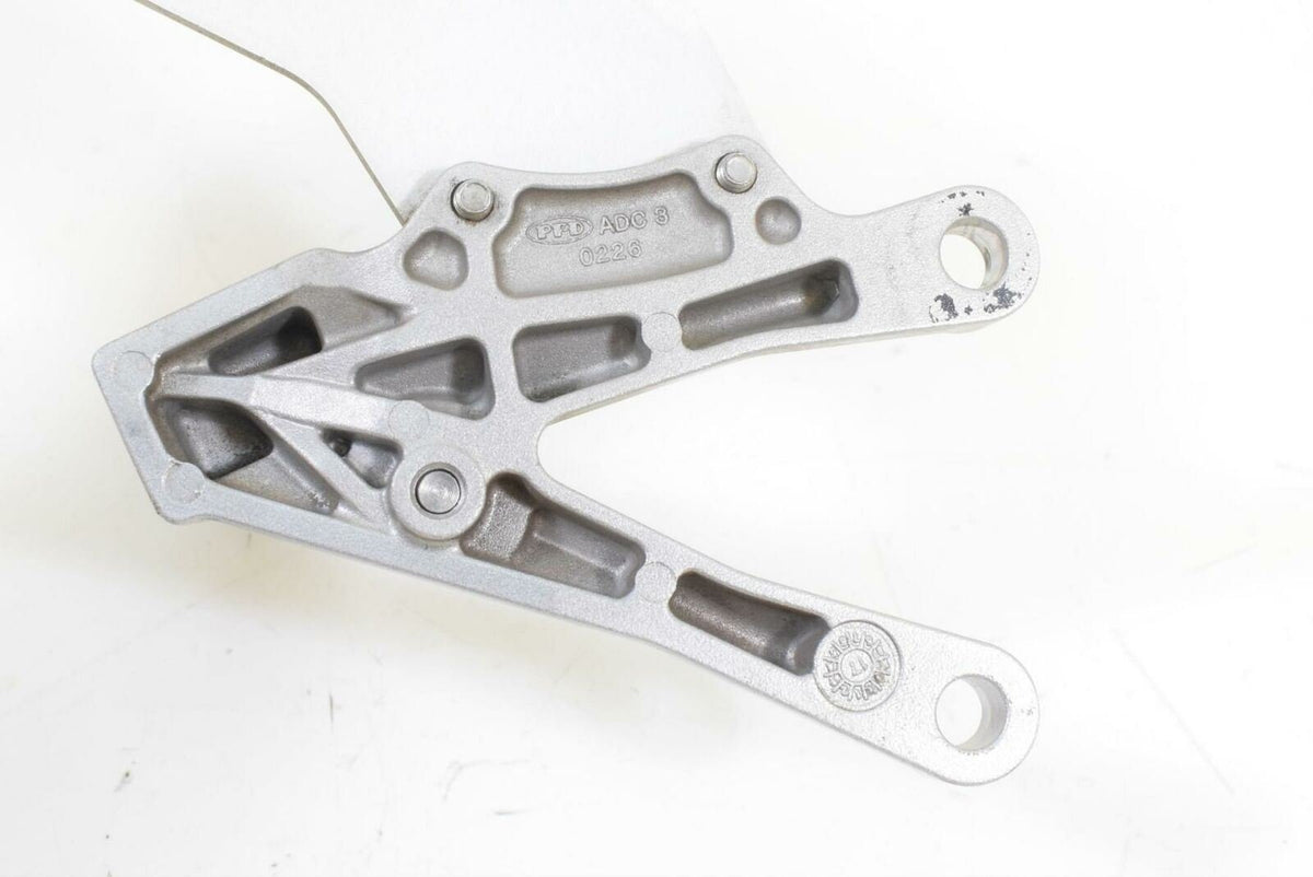 2006 Kawasaki ZX10R ZX10 R Ninja Front Left Rider Foot Peg Footpeg 35063-0226 {{ shop.shopifyCountryName }} - Mototech271