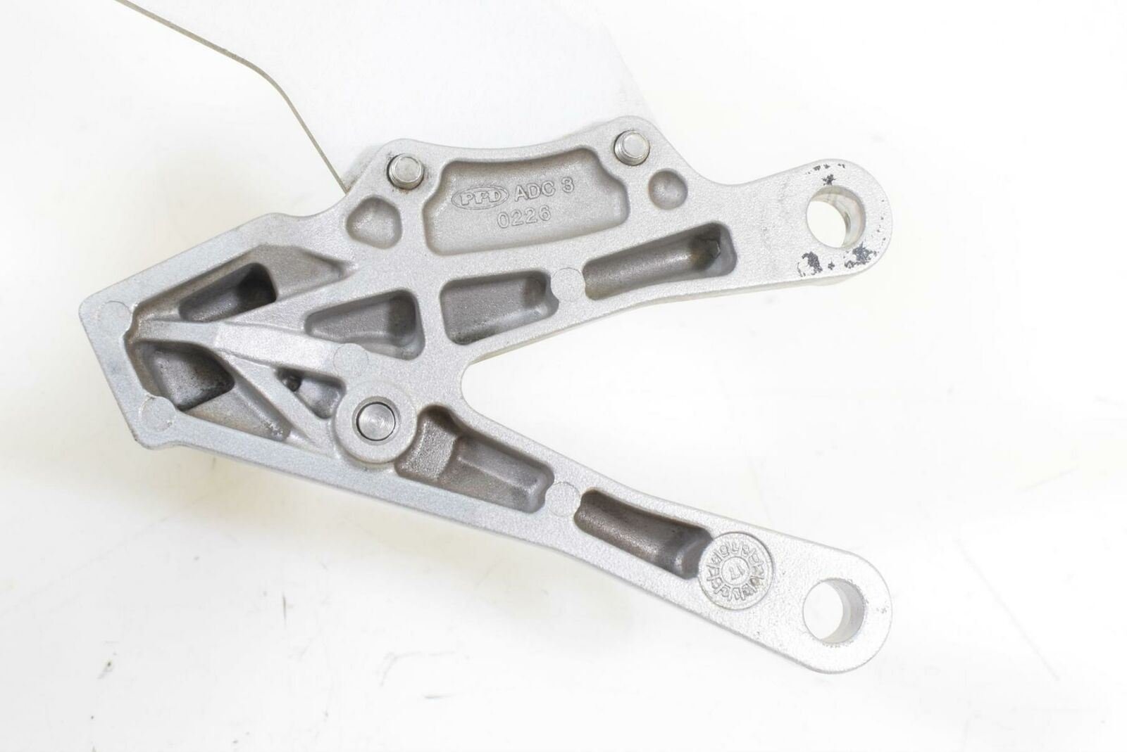 2006 Kawasaki ZX10R ZX10 R Ninja Front Left Rider Foot Peg Footpeg 35063-0226 {{ shop.shopifyCountryName }} - Mototech271