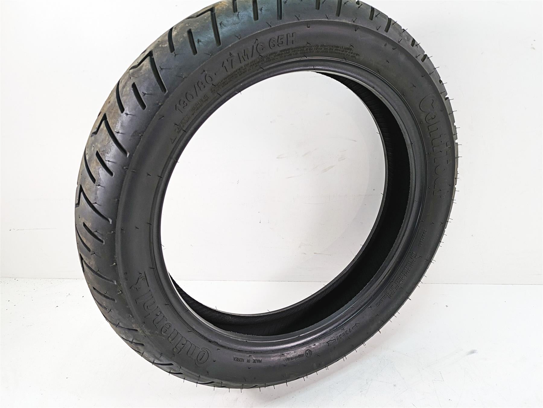 Used Front Motorcycle Tire Continental ContiTour 130/80-17 2402800000 {{ shop.shopifyCountryName }} - Mototech271