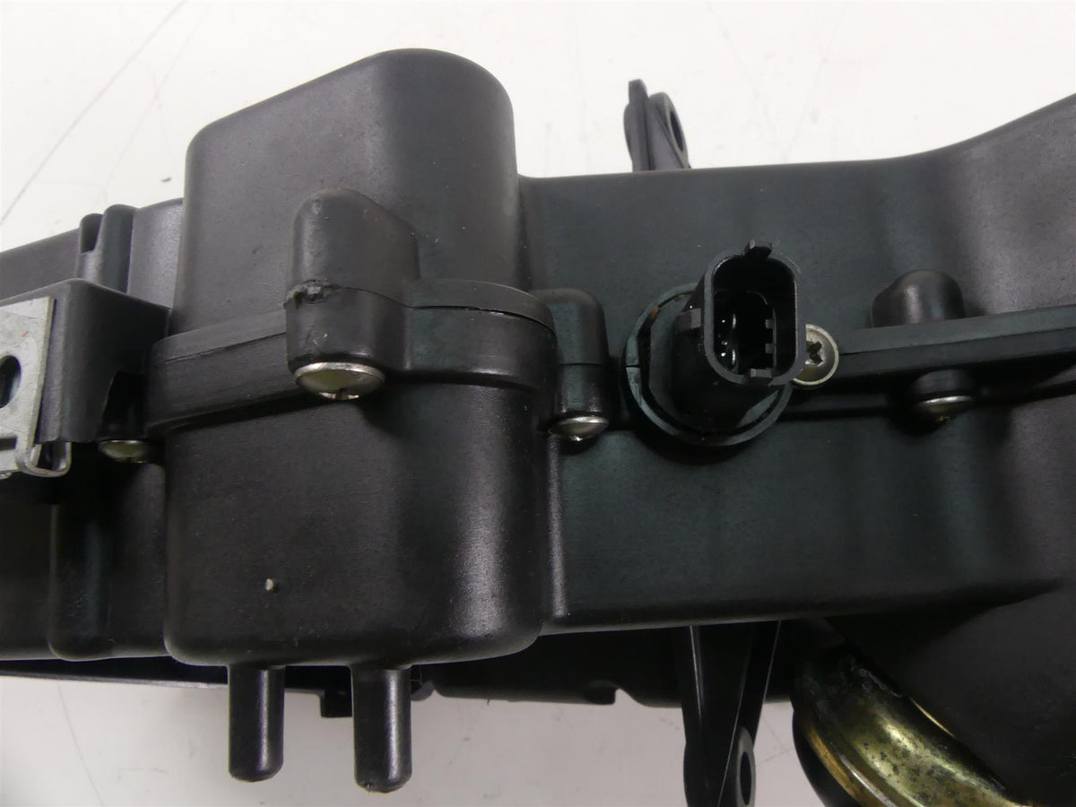 2004 Aprilia RSV 2 1000R Mille Front Center Air Inlet Duct Scoop AP8158114 {{ shop.shopifyCountryName }} - Mototech271