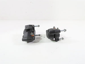 2016 Harley FXDF Dyna Fat Bob Front Brake Caliper Set 41300001 41300002