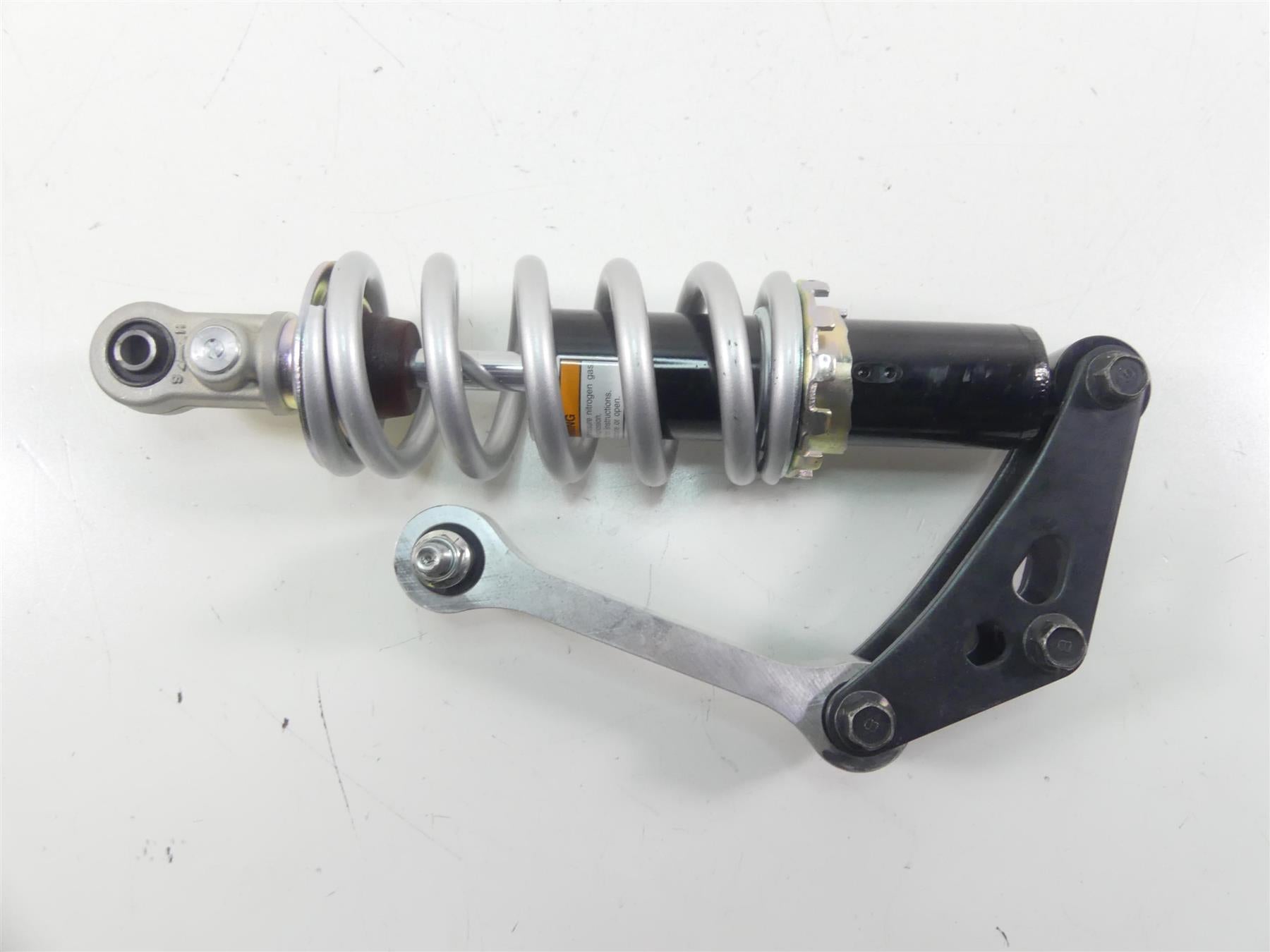 2022 Yamaha MT09 FZ09 Straight Rear Shock Damper Absorber B7N-22210-10-00 {{ shop.shopifyCountryName }} - Mototech271