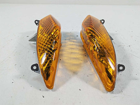 2007 BMW R1200RT K26 Front Blinker Turn Signal Set 63137714083 63137714084 {{ shop.shopifyCountryName }} - Mototech271