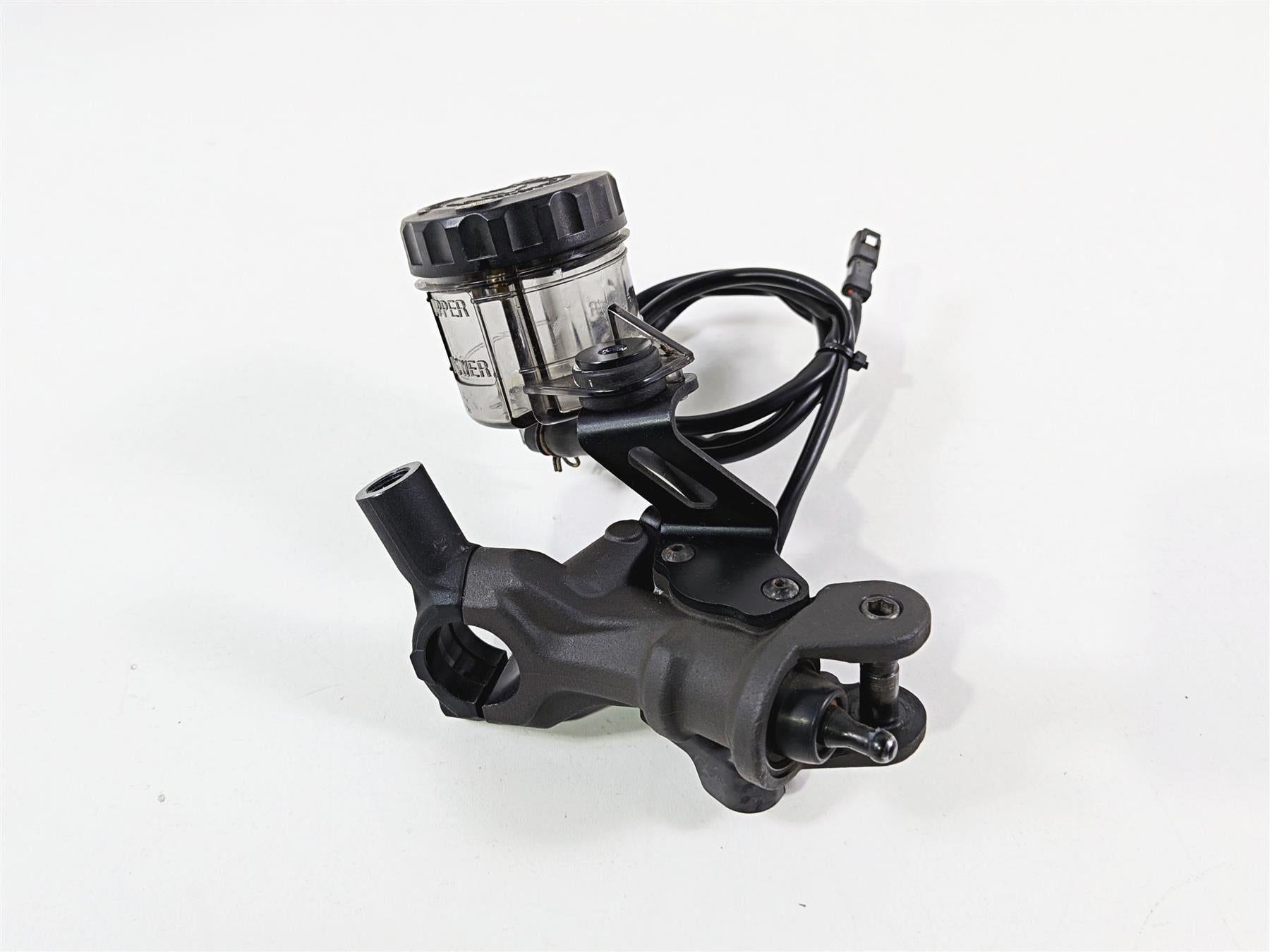 2022 Triumph Tiger 900 GT Pro Front Radial Brake Master Cylinder T2022194 {{ shop.shopifyCountryName }} - Mototech271