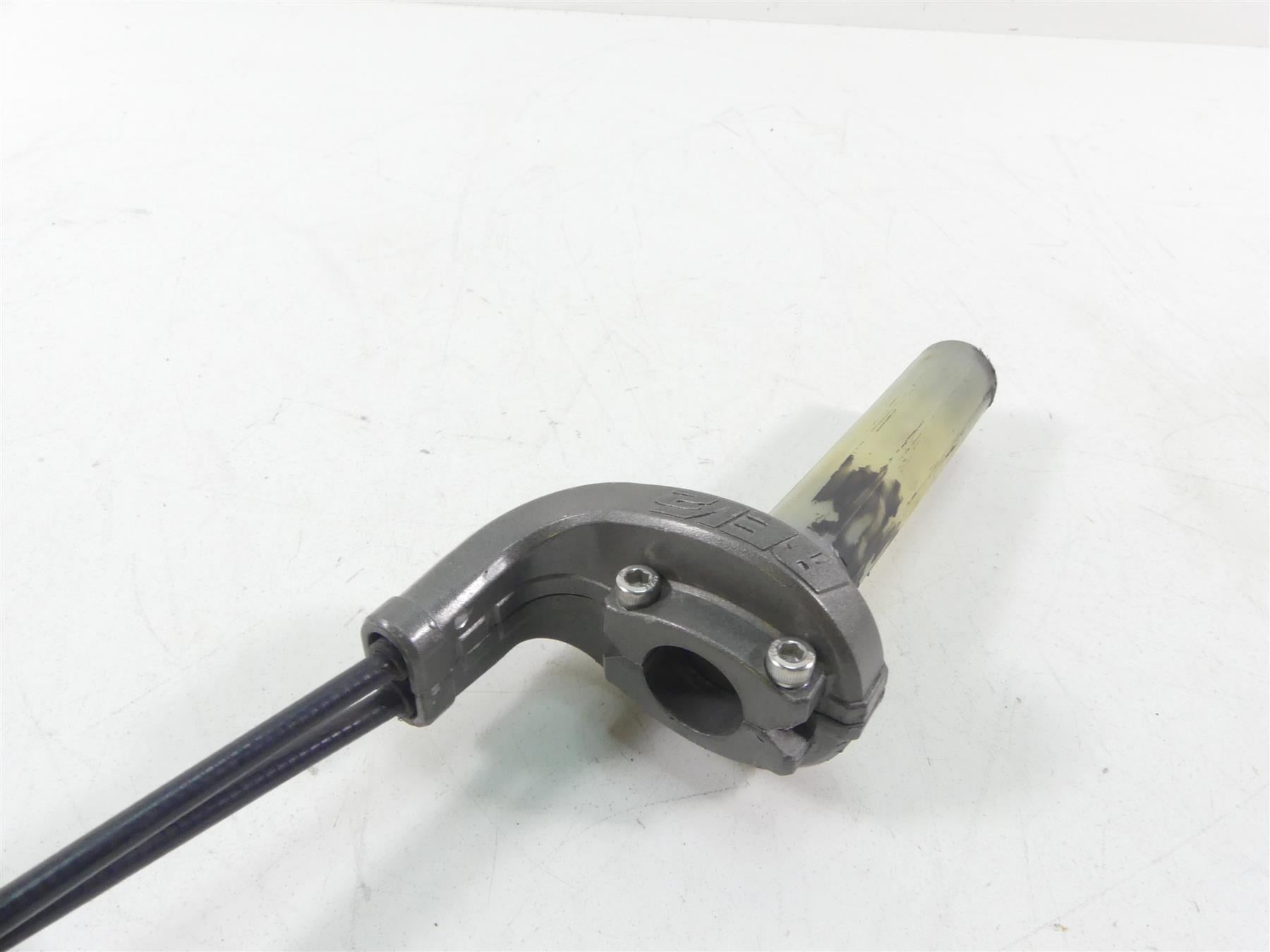 2004 Honda CBR1000RR SC57 Motion Pro Rev2 Quick Turn Throttle Grip 1864-01-2733 {{ shop.shopifyCountryName }} - Mototech271