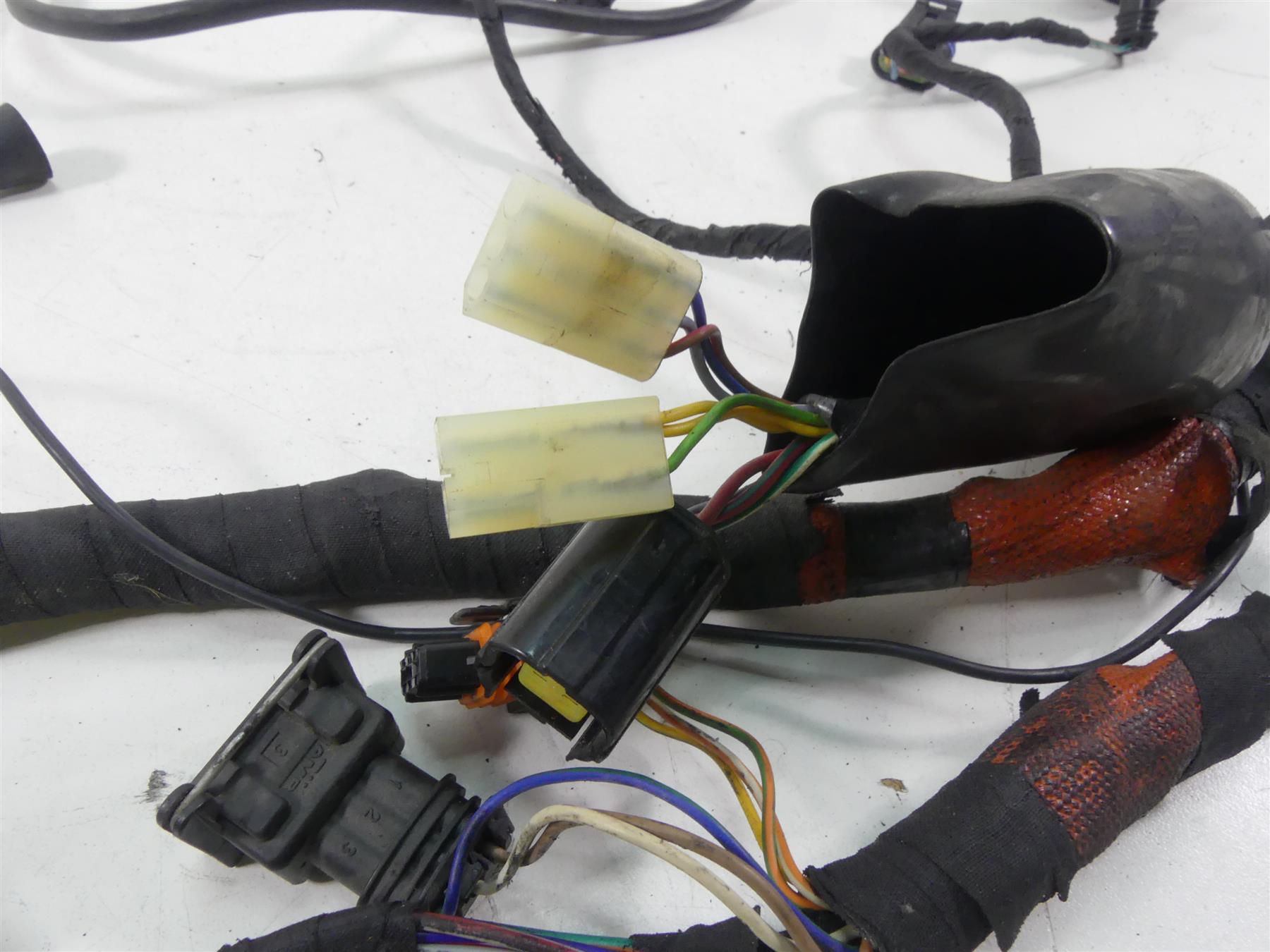 2004 Aprilia RSV1000 R Mille Wiring Harness Loom - No Cuts AP8127150 {{ shop.shopifyCountryName }} - Mototech271