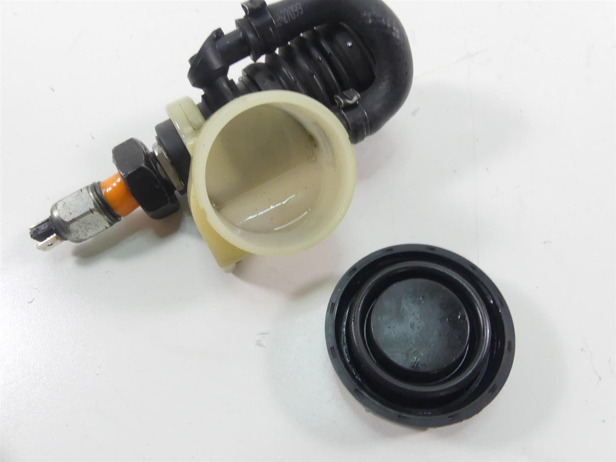 2014 Harley FXDF Dyna Fat Bob Rear Brake Master Cylinder 42474-06C {{ shop.shopifyCountryName }} - Mototech271