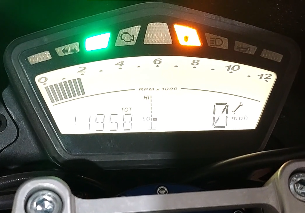2011 Ducati Hypermotard 1100 Evo SP Speedometer 11K Ignition Switch 40610773B {{ shop.shopifyCountryName }} - Mototech271