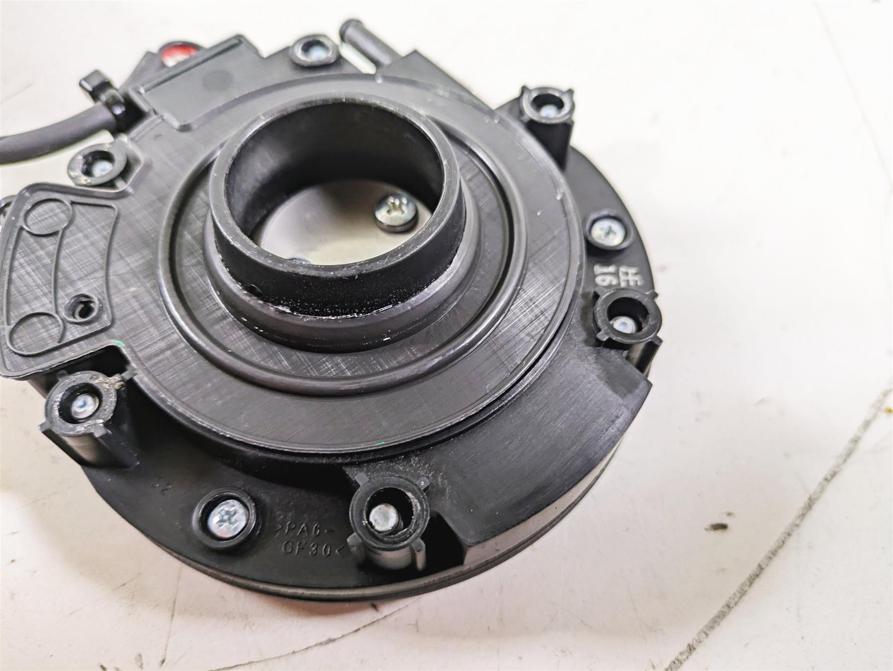 2022 KTM 1290 Super Adventure S Keyless Fuel Gas Tank Lid 61907008000 {{ shop.shopifyCountryName }} - Mototech271