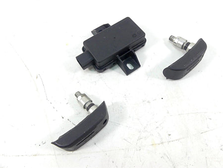 2016 BMW R1200GS Adv K51 Rdc Tire Pressure Module & Tire Sensors 65758546222 {{ shop.shopifyCountryName }} - Mototech271
