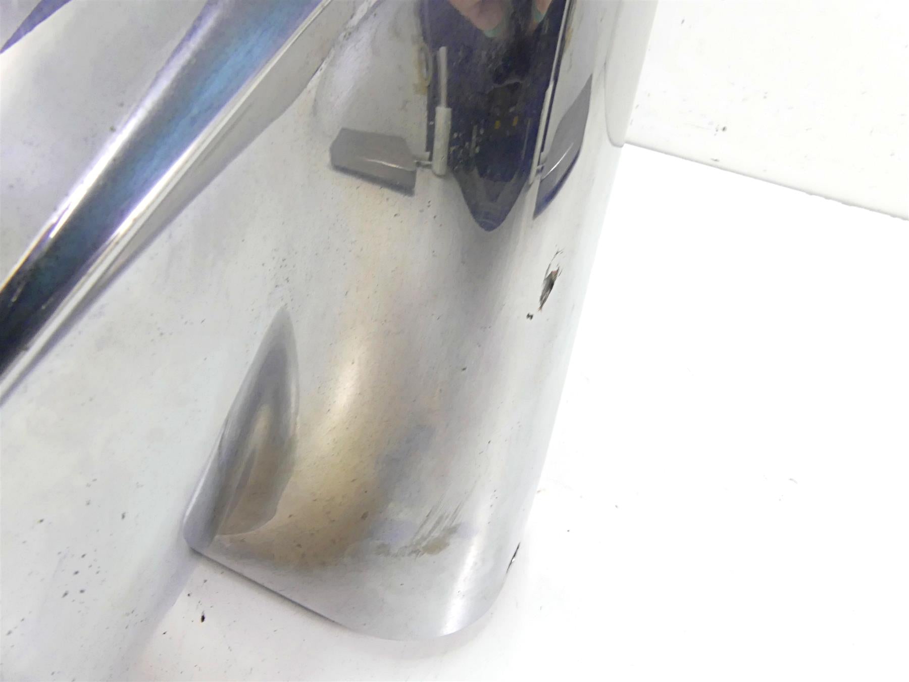 Harley Softail Fatboy Nacelle Headlight Chrome Cover 67616-96 67908-96 {{ shop.shopifyCountryName }} - Mototech271
