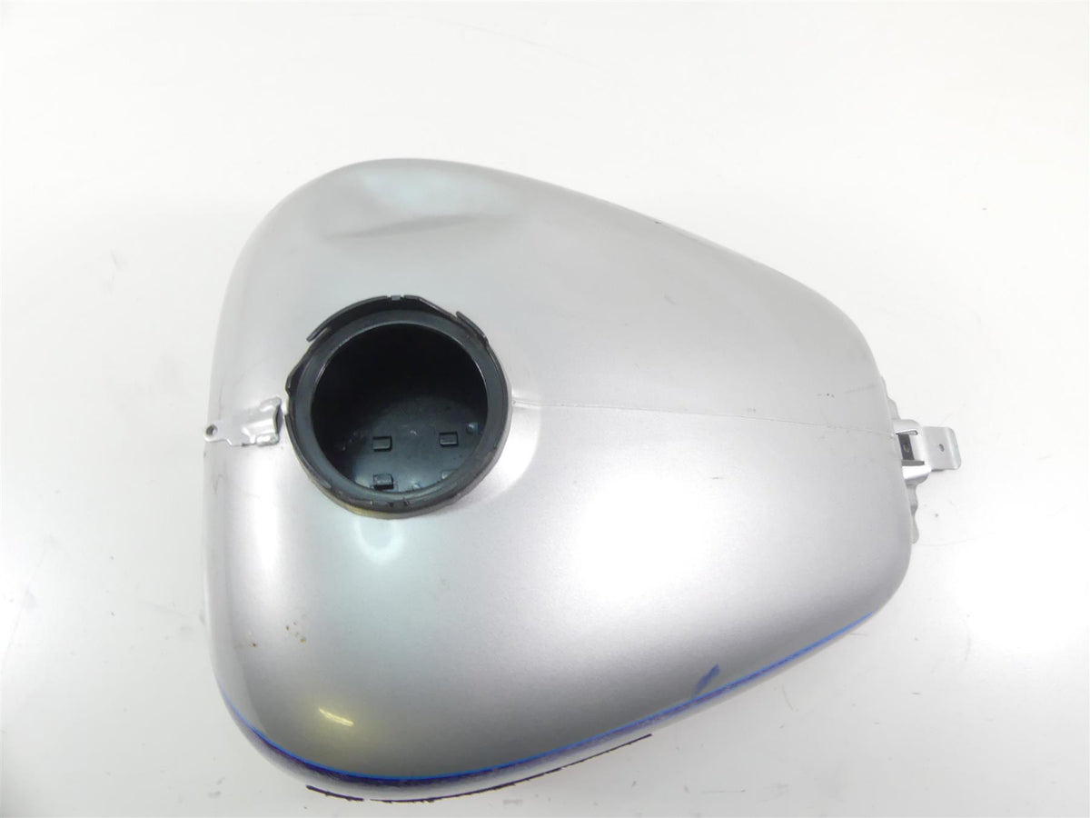 2010 Harley Touring FLHX Street Glide Fuel Gas Petrol Tank -Dented 61356-08 {{ shop.shopifyCountryName }} - Mototech271