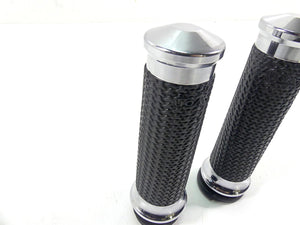 2016 Harley Softail FLS Slim Left Right Avon Hand Grip Set