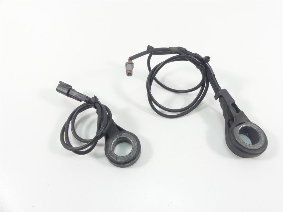 2019 Harley Softail FLSB Sport Glide Abs Front Rear Wheel Speed Sensors 41100080 {{ shop.shopifyCountryName }} - Mototech271
